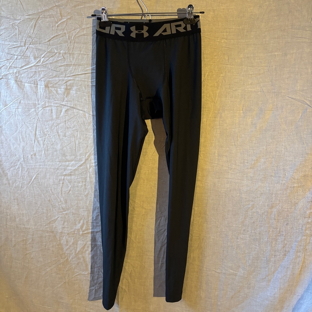 Under Armour Men's Black Heat Gear Leggins